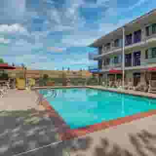 Motel 6 Kirkland, Wa - North Kirkland, 2 of 6