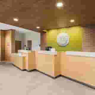 Fairfield Inn & Suites by Marriott Seattle Downtown/Seattle Center, 2 of 6