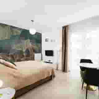 Elisabeth Downtown Apartments by FirstHost, 5 of 6