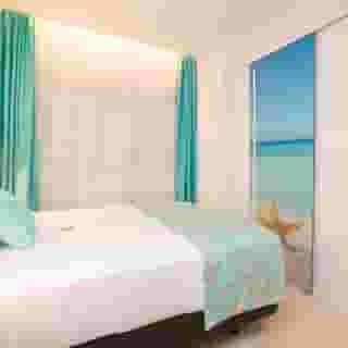 Tropical Hotel, 4 of 6