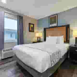 Hotel Point Loma, 2 of 6