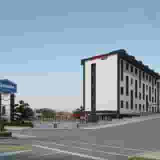 Hampton by Hilton Istanbul Airport, Arnavutkoy, 1 of 6