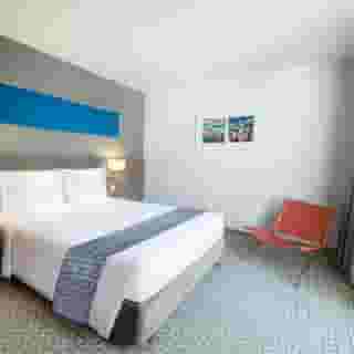 Holiday Inn Express Bangkok Sathorn by Ihg, 2 of 6