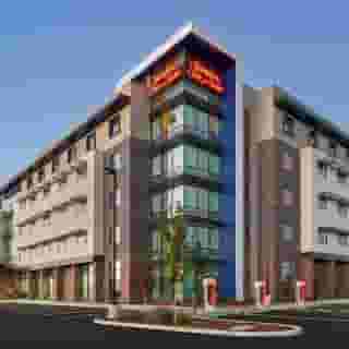 Hampton Inn & Suites San Mateo-San Francisco Airport, 1 of 6