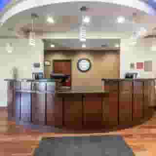 Rest Well Inn & Suites, 2 of 6