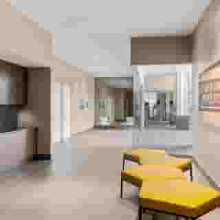 Residence Inn New York The Bronx At Metro Center Atrium, 2 of 6