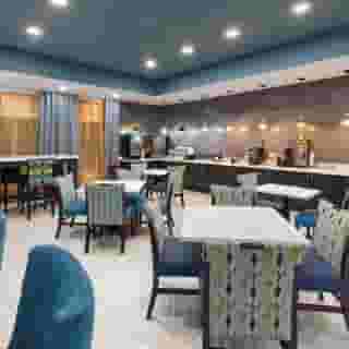 La Quinta Inn & Suites by Wyndham Austin NW/Lakeline Mall, 1 of 6
