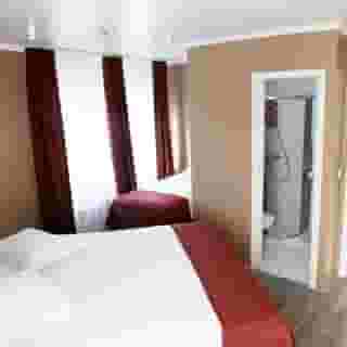 Hotel Phenix, 3 of 6