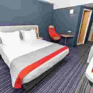 Holiday Inn Express Geneva Airport by Ihg, 1 of 6
