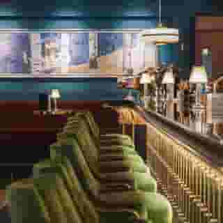Hotel Rival, 5 of 6