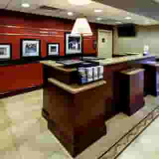 Hampton Inn & Suites Staten Island, 3 of 6