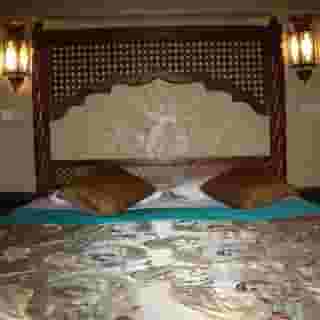 Riad Lorsya, 3 of 6