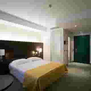Hotel Senator, 3 of 6