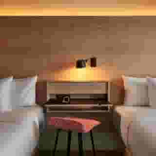 Radio Hotel, 6 of 6