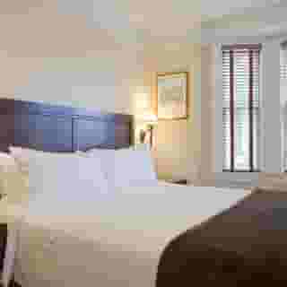 Executive Hotel Vintage Court, 3 of 6