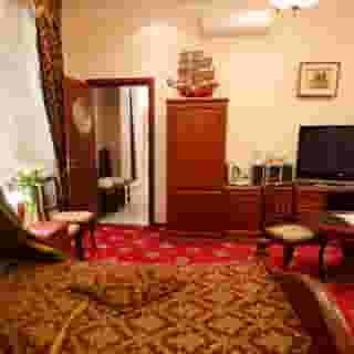 Monte Kristo Hotel, 2 of 6