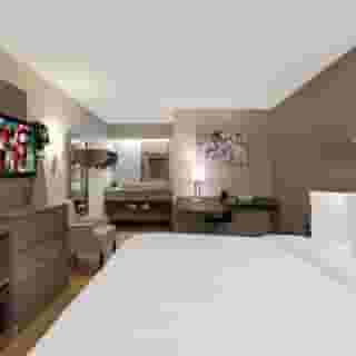 Red Roof Inn Plus+ Chicago - Naperville, 5 of 6