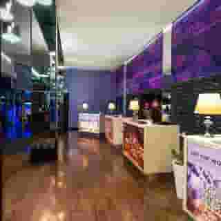 Radisson Suites Bangkok Sukhumvit, 2 of 6