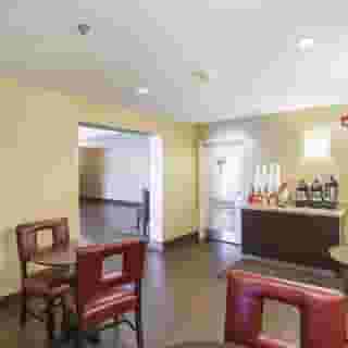 Red Roof Inn Plus+ Phoenix West, 5 of 6