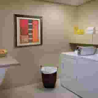 Courtyard by Marriott Toronto Brampton, 1 of 6