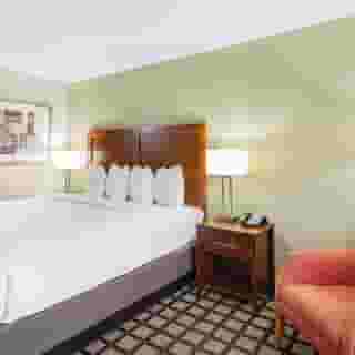 Baymont by Wyndham Gurnee, 3 of 6