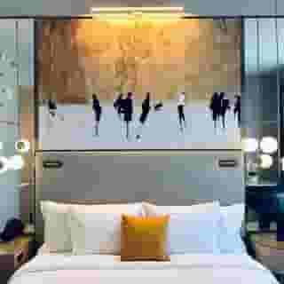 Chez Hotel Arlington Heights, 4 of 6