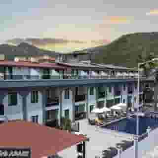 Ozturk Apartments, 1 of 6