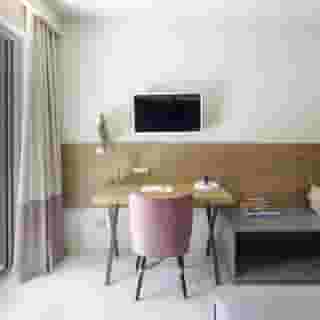 Serenity Suites, 2 of 6