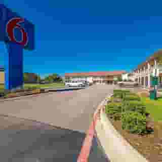 Motel 6 Dallas, Tx - Farmers Branch, 3 of 6