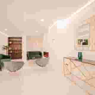 Orden Hotel, 2 of 6