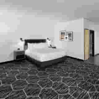 La Quinta Inn & Suites by Wyndham Austin Parmer/Tech Ridge, 5 of 6
