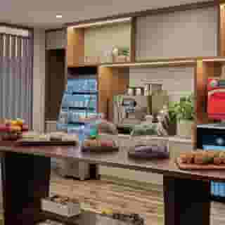 Delta Hotels by Marriott Chicago Willowbrook, 1 of 6