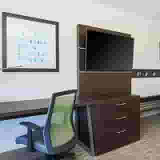Holiday Inn Express & Suites Chicago O'Hare Airport by Ihg, 6 of 6