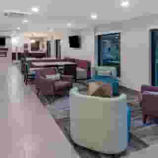 La Quinta Inn & Suites by Wyndham Houston Southwest, 3 of 6