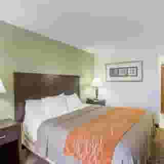 Comfort Inn Franklin Highway 96, 2 of 6