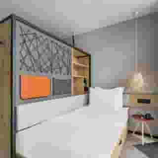 Stay KooooK Geneva City – Online Check In, 5 of 6