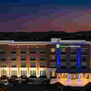 Holiday Inn Express & Suites Franklin - Berry Farms by Ihg, 2 of 6