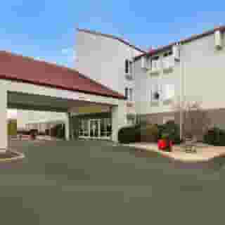 Red Roof Inn Boston, 2 of 6