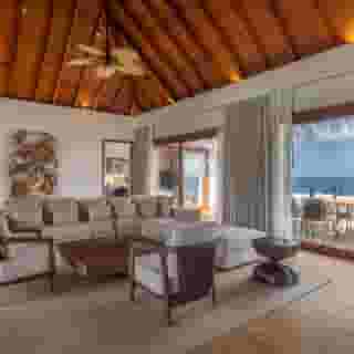 Dusit Thani Maldives, 5 of 6