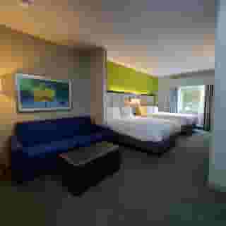 Holiday Inn Express Hotel & Suites Pearland by Ihg, 2 of 6