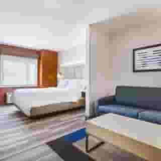 Holiday Inn Express & Suites Langley by Ihg, 5 of 6