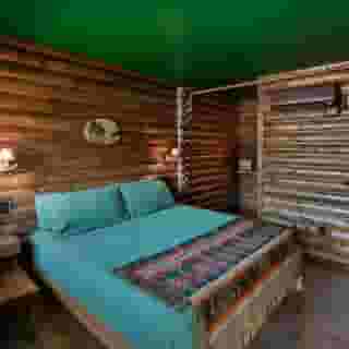 The Dive Motel & Swim Club, 4 of 6