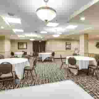 Monte Carlo Inn - Brampton Suites, 5 of 6
