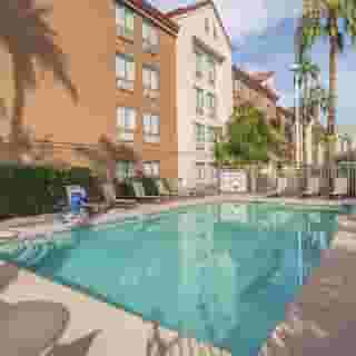 Red Roof Inn Plus+ Phoenix West, 2 of 6