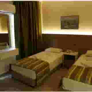 Amphi Apartments, 3 of 6