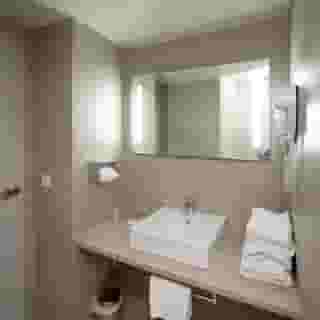 Hotel Le Cardinal Rueil Centre, 4 of 6