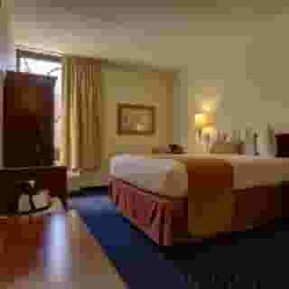 SureStay Plus Hotel by Best Western Chicago Lombard, 5 of 6