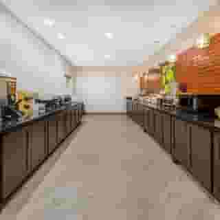 La Quinta Inn & Suites by Wyndham Houston Humble Atascocita, 6 of 6