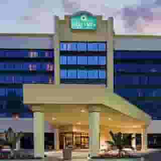 La Quinta Inn & Suites by Wyndham Buena Park, 6 of 6