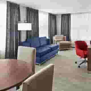 Hampton Inn & Suites Chicago-Downtown, 2 of 6